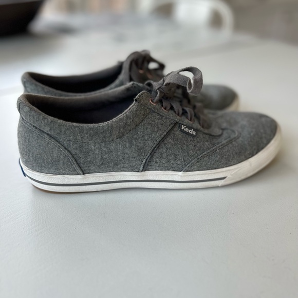 Keds size 6.5 - Picture 6 of 10